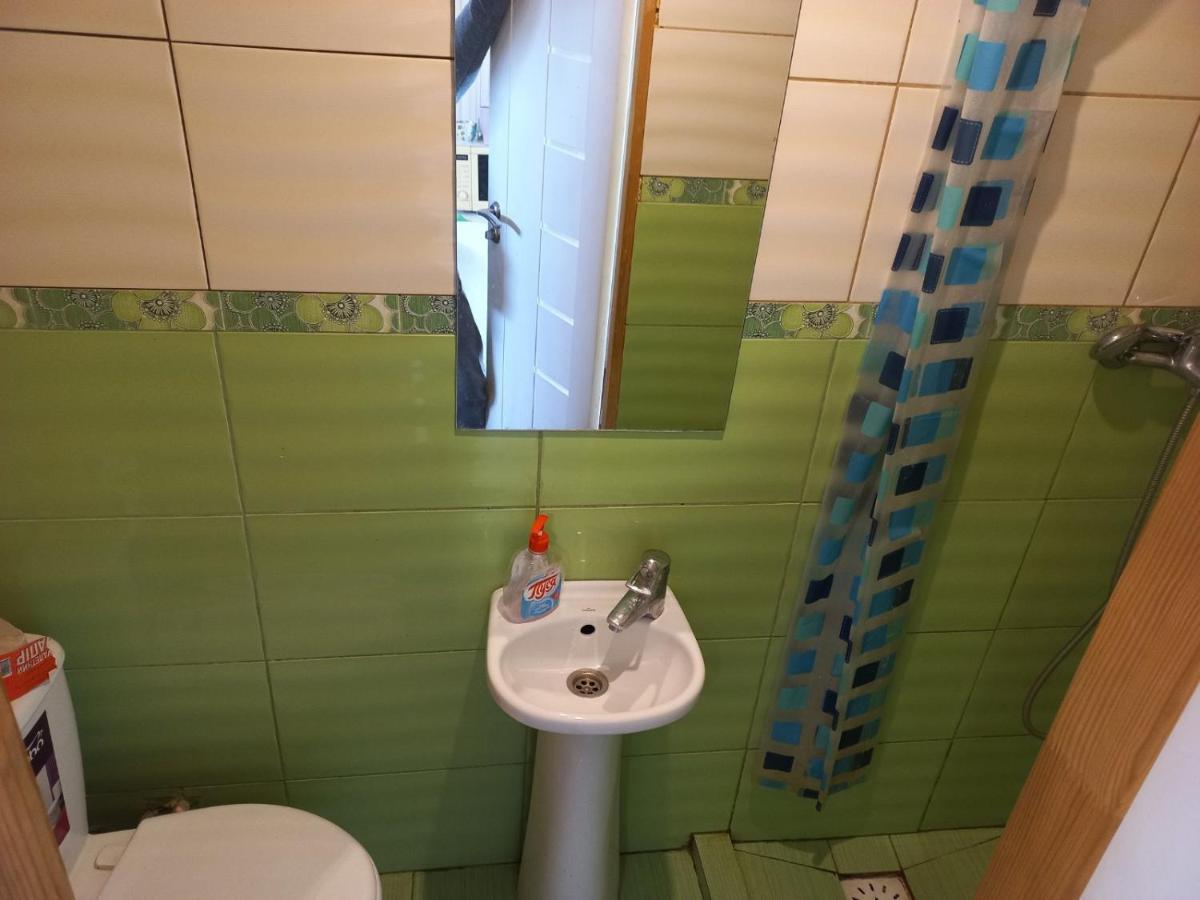 Помешкання З Парковкою Apartment Cherkasy Bagian luar foto